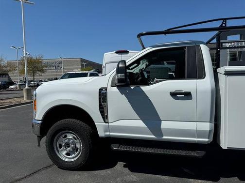 2023 Ford F-350 XL
