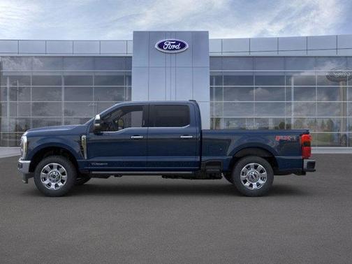 2025 Ford F-350 Lariat Super Duty