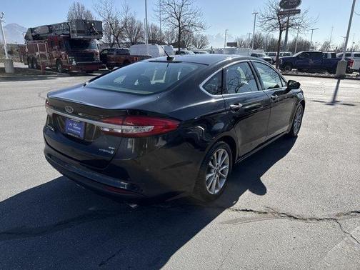 2017 Ford Fusion Hybrid SE