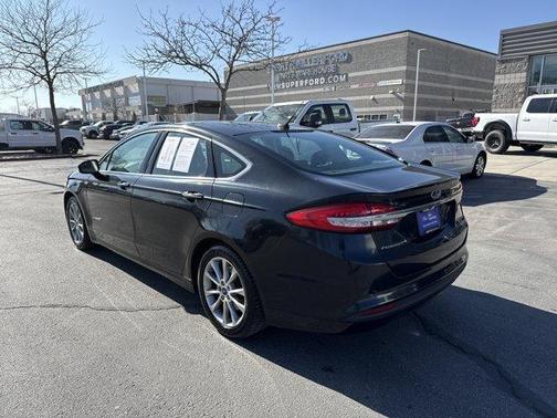 2017 Ford Fusion Hybrid SE