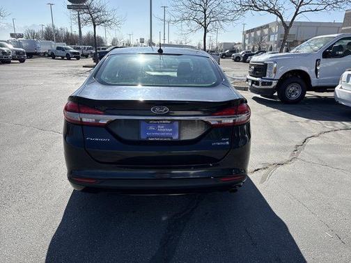 2017 Ford Fusion Hybrid SE