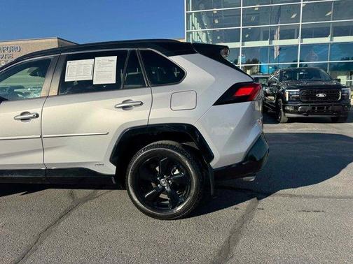 2021 Toyota RAV4 Hybrid XSE