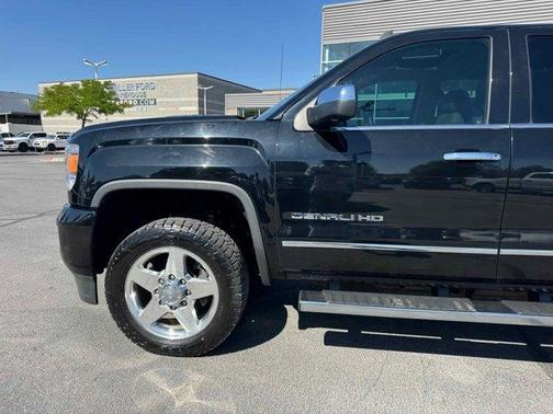 2015 GMC Sierra 2500 Denali