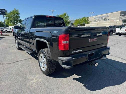 2015 GMC Sierra 2500 Denali