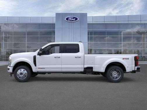 2026 Ford F-450 Platinum
