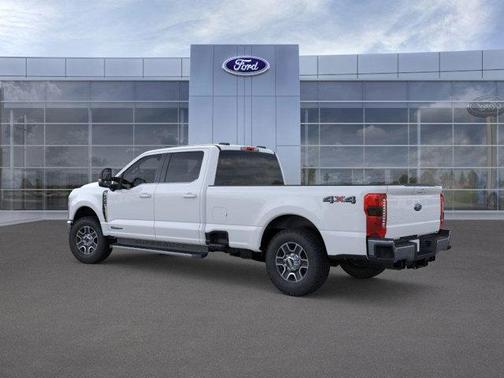 2025 Ford F-350 Lariat Super Duty