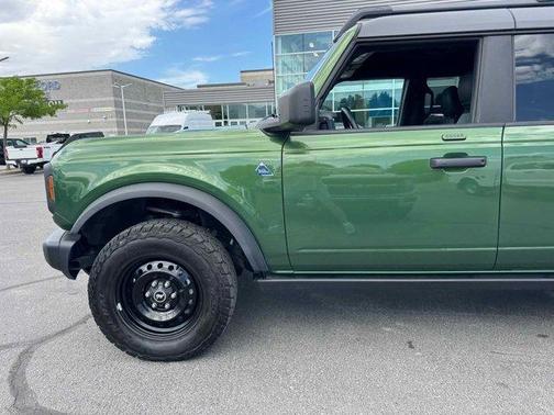 2022 Ford Bronco Black Diamond