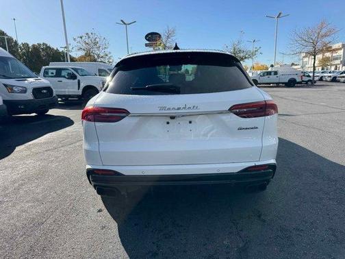 2023 Maserati Grecale Trofeo