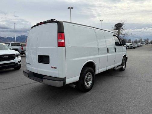 2023 GMC Savana 2500 Work Van
