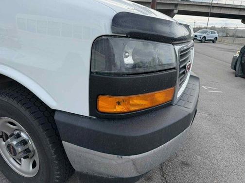 2023 GMC Savana 2500 Work Van
