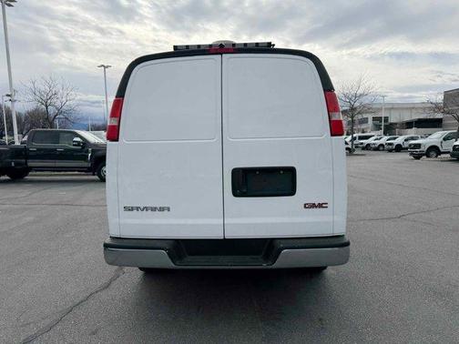2023 GMC Savana 2500 Work Van