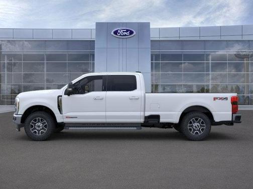 2025 Ford F-350 Lariat Super Duty