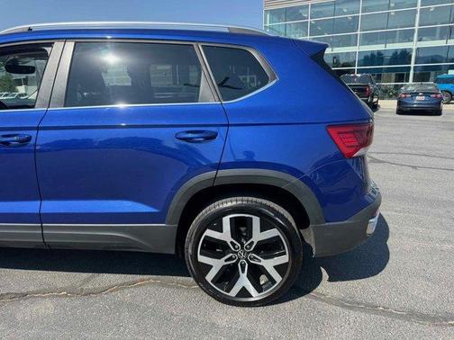 2023 Volkswagen Taos 1.5T SEL