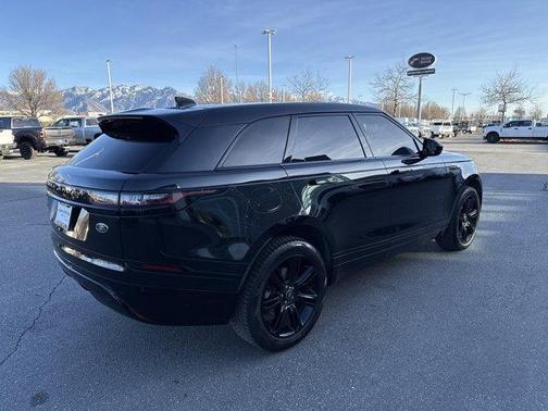 2023 Land Rover Range Rover Velar S R-Dynamic