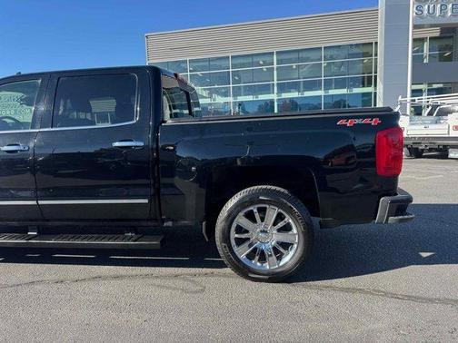 2017 Chevrolet Silverado 1500 High Country