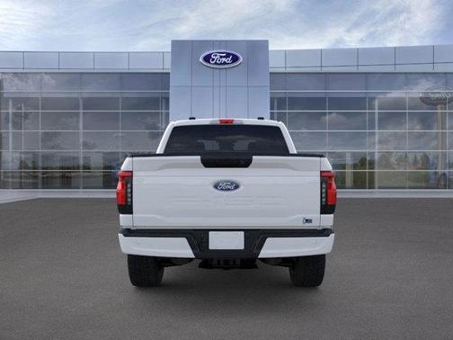 2025 Ford F-150 Lightning XLT