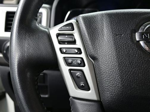2017 Nissan Titan Platinum Reserve