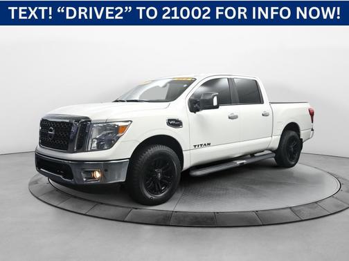 2017 Nissan Titan SV