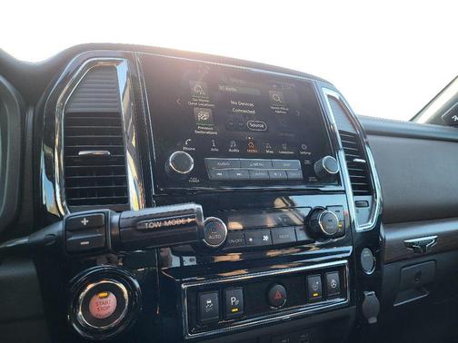 2021 Nissan Titan Platinum Reserve