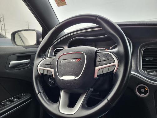 2015 Dodge Charger SXT