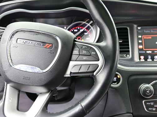 2015 Dodge Charger SXT