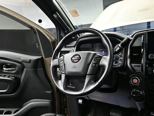 2021 Nissan Titan PRO-4X