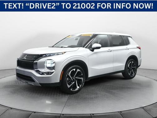 2024 Mitsubishi Outlander SE