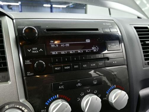2013 Toyota Tundra SR5