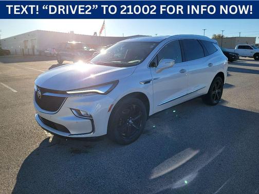 2023 Buick Enclave Essence