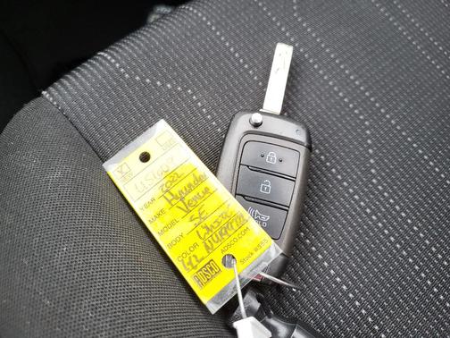 2022 Hyundai VENUE SE