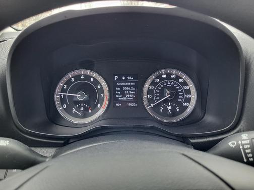 2022 Hyundai VENUE SE