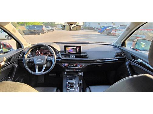 2018 Audi Q5 2.0T Premium Plus