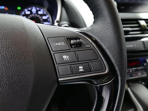 2024 Mitsubishi Eclipse Cross SE