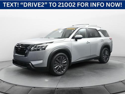 2023 Nissan Pathfinder SL