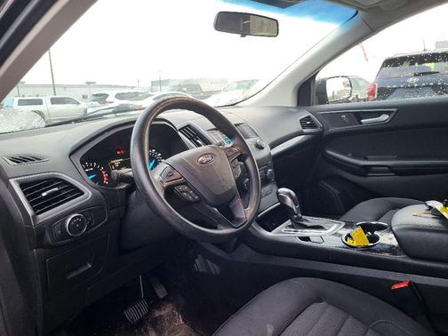 2016 Ford Edge SE