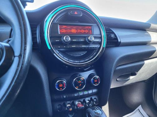 2015 MINI Hardtop Cooper