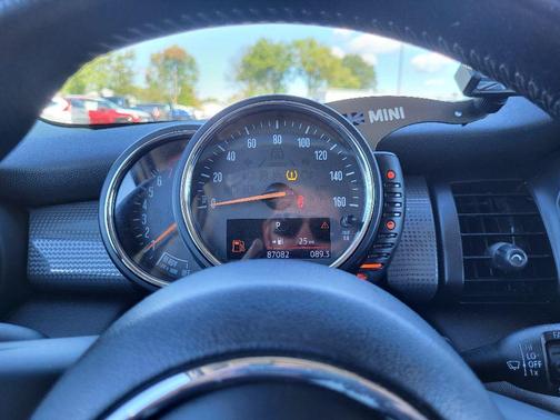 2015 MINI Hardtop Cooper