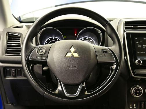 2023 Mitsubishi Outlander Sport SE
