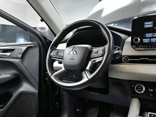 2022 Mitsubishi Outlander SEL Special Edition
