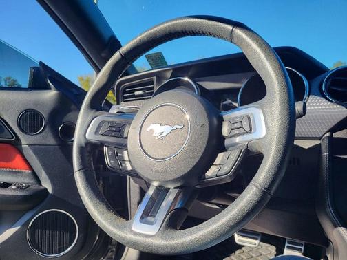 2015 Ford Mustang EcoBoost Premium