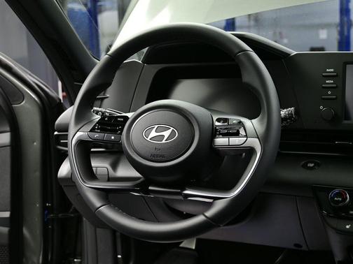 2026 Hyundai ELANTRA SEL