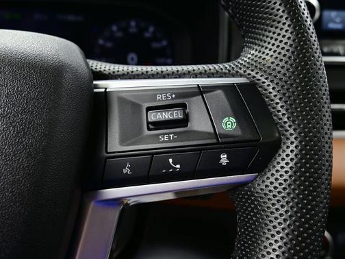 2023 Mitsubishi Outlander PHEV 40th Anniversary