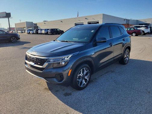 2023 Kia Seltos EX