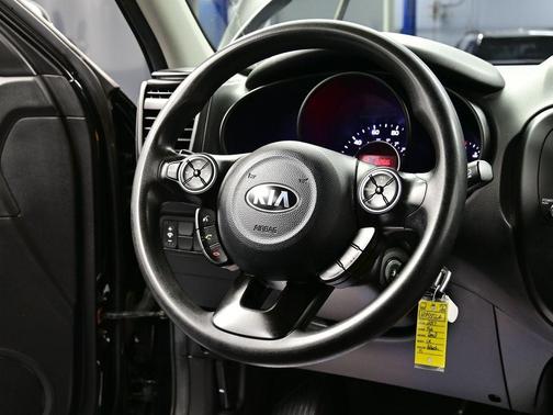 2017 Kia Soul Base