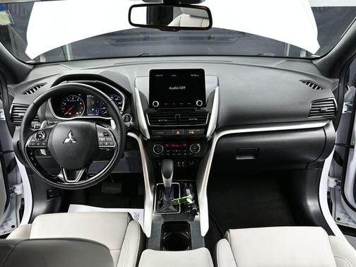 2024 Mitsubishi Eclipse Cross SEL