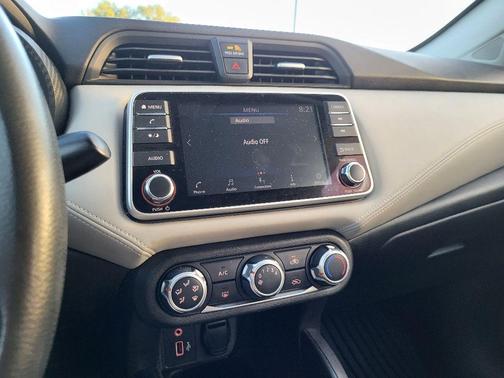2020 Nissan Versa 1.6 SV