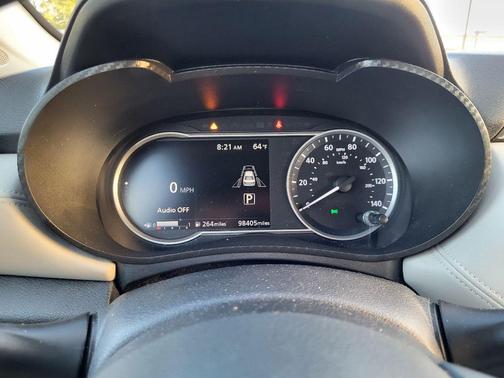 2020 Nissan Versa 1.6 SV