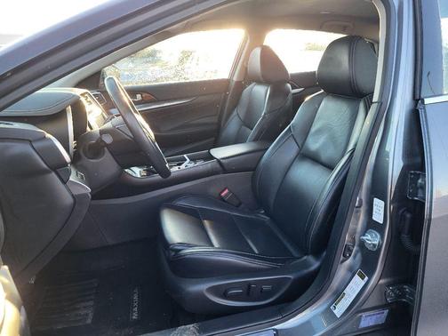 2023 Nissan Maxima SV