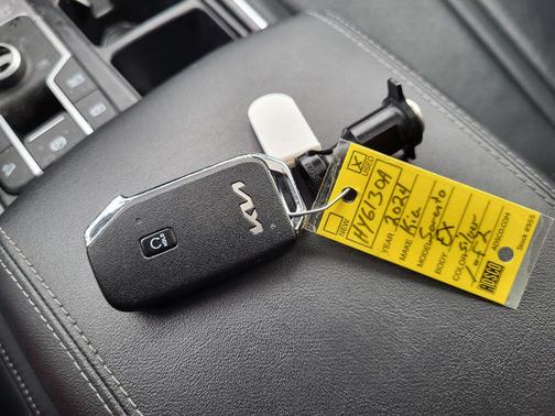 2024 Kia Sorento Hybrid EX