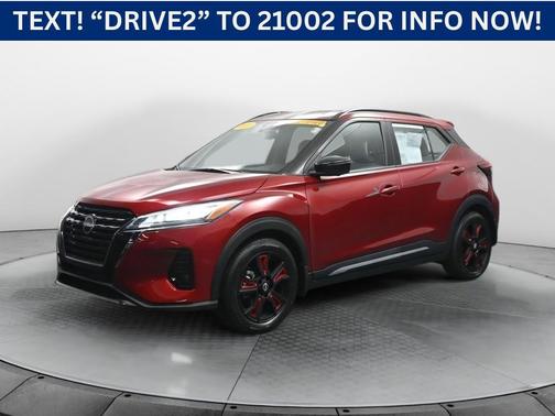 2022 Nissan Kicks SR